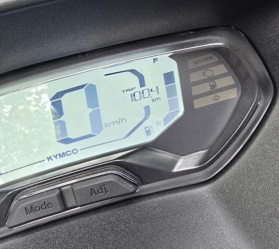 Waarom het inrijden van je nieuwe scooter dé sleutel is tot succes (en hoe je het doet)